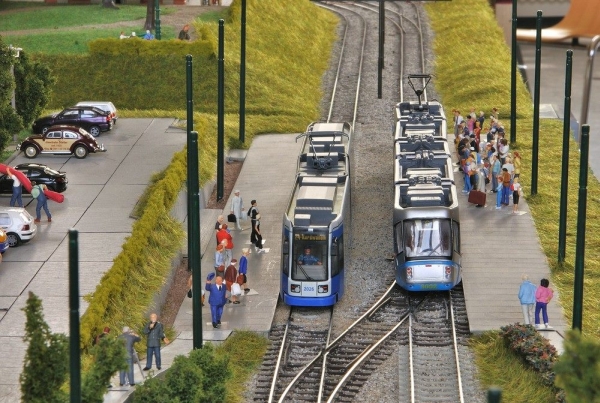 [16T am Eigenen Heim]